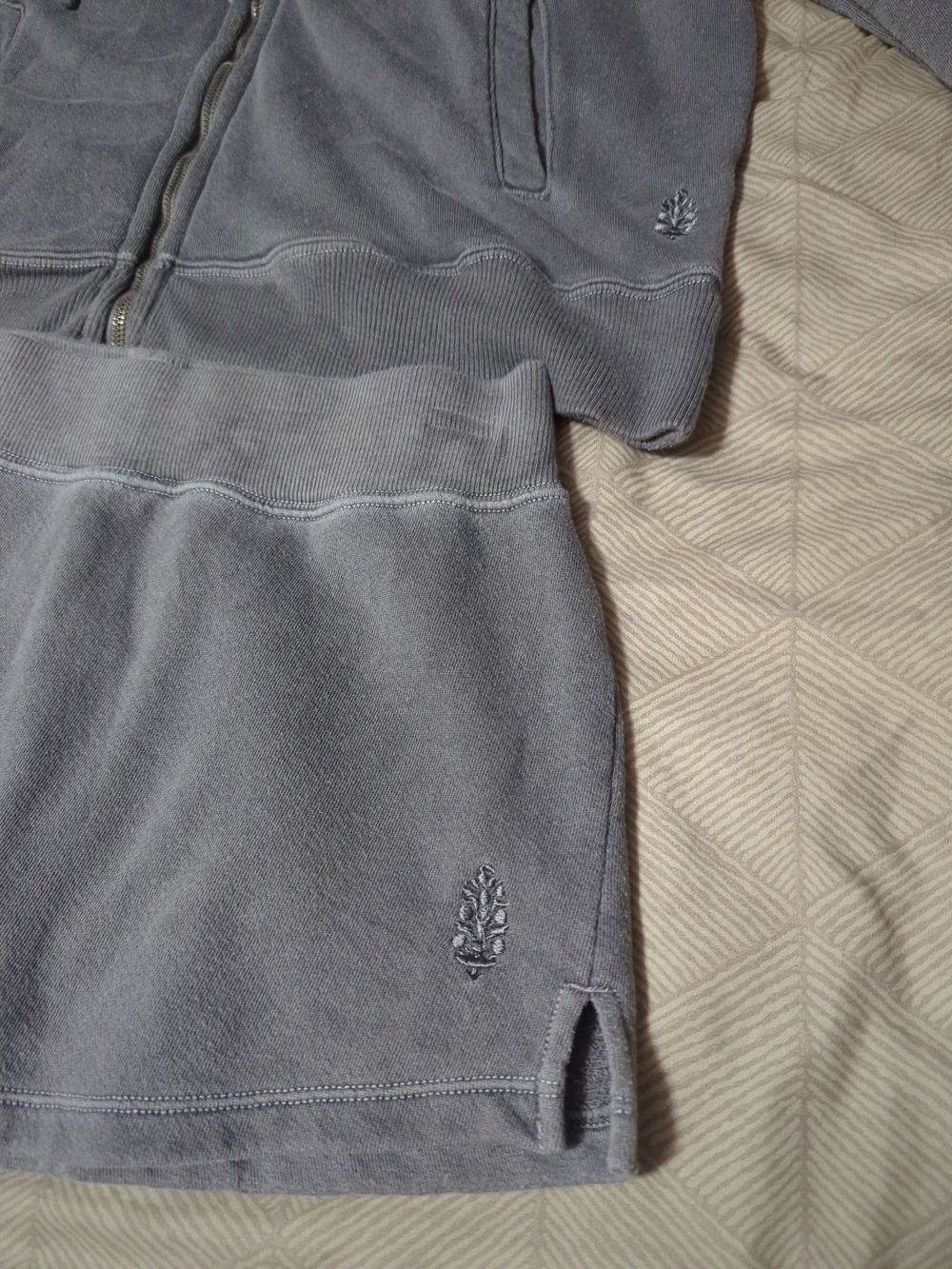Set Free People Gray Cropped Zip Hoodie and Skort - Picture 3 of 11